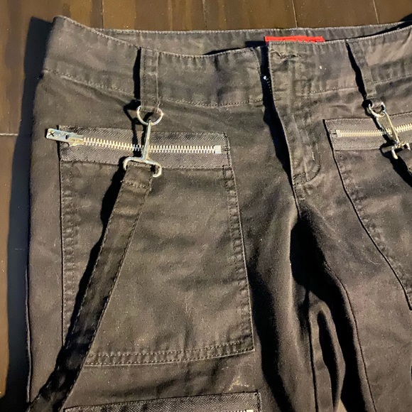 Vintage Tripp NYC black bondage capris sz 7 - Picture 3 of 4